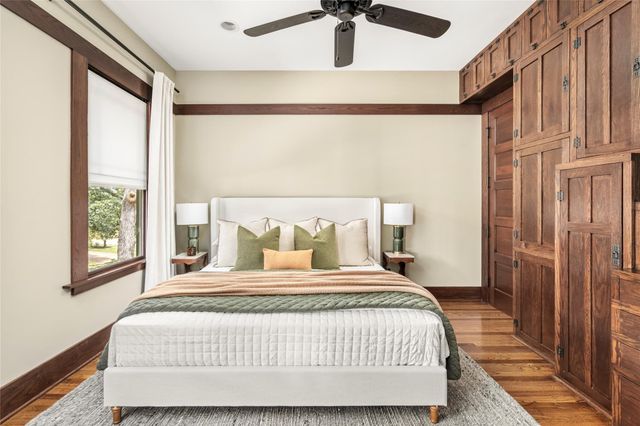 1090 Lamonte Lane, Houston, TX 77018