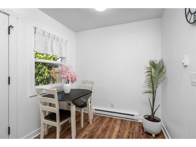 12311 Se RAMONA St, Portland, OR 97236