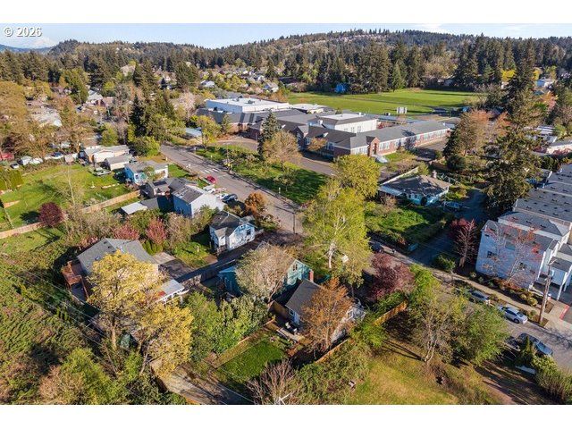 12311 Se RAMONA St, Portland, OR 97236