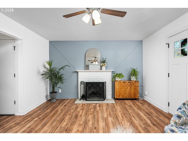 12311 Se RAMONA St, Portland, OR 97236