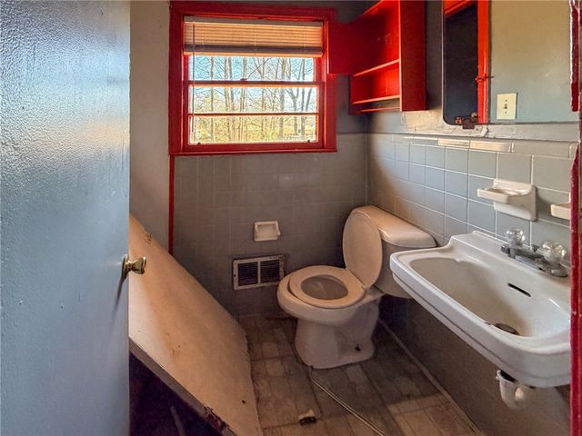 1035 S Stonewall Avenue, Rock Hill, SC 29730