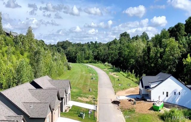 7964 Walker Meadows Drive, Caseyville, IL 62232