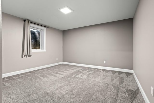 3605 Houkom Drive E, West Fargo, ND 58078