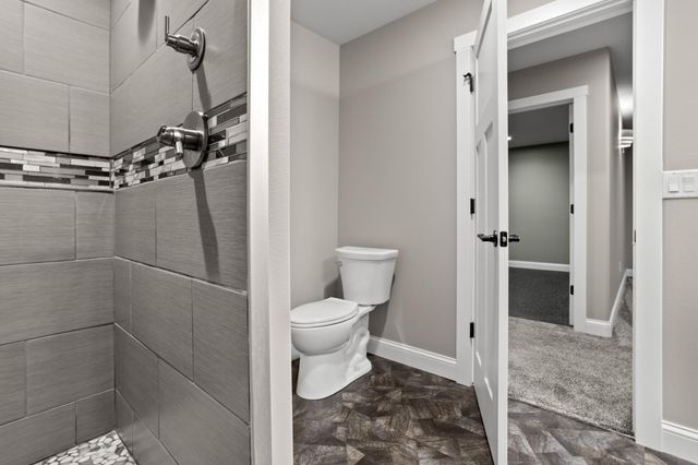 3605 Houkom Drive E, West Fargo, ND 58078