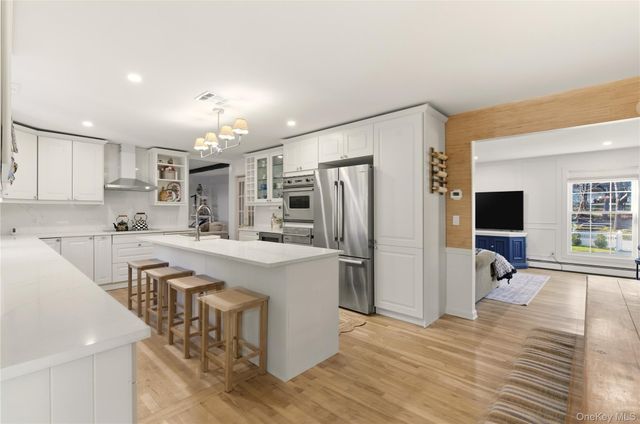 131 Turkey Lane, Cold Spring Harbor, NY 11724