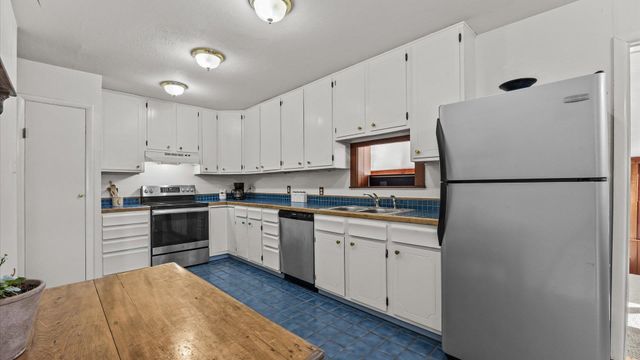 221 Hall Avenue, Grand Junction, CO 81501