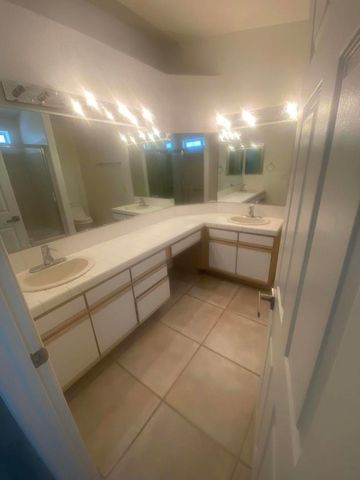 52790 Avenida Herrera, La Quinta, CA 92253