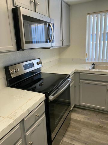 52790 Avenida Herrera, La Quinta, CA 92253