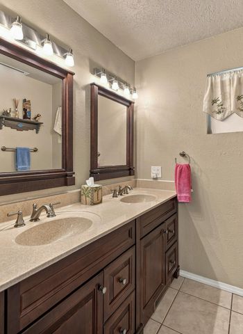 5413 Imperial Court NE, Albuquerque, NM 87111