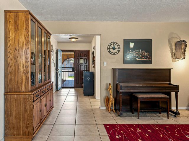5413 Imperial Court NE, Albuquerque, NM 87111