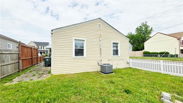 1101 Matthew Henson ST, Norfolk, VA 23505