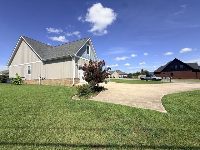124 Droon Dr, Mcminnville, TN 37110