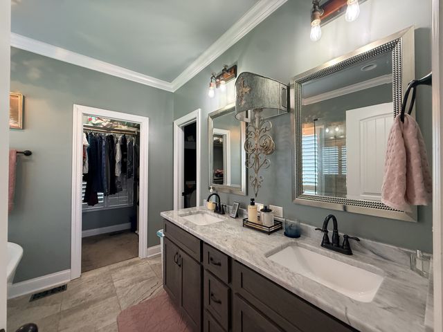 124 Droon Dr, Mcminnville, TN 37110