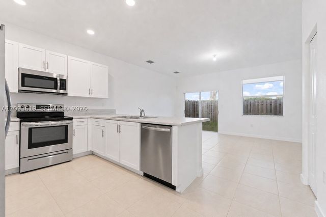 1705 SE 27th Rd, Homestead, FL 33035