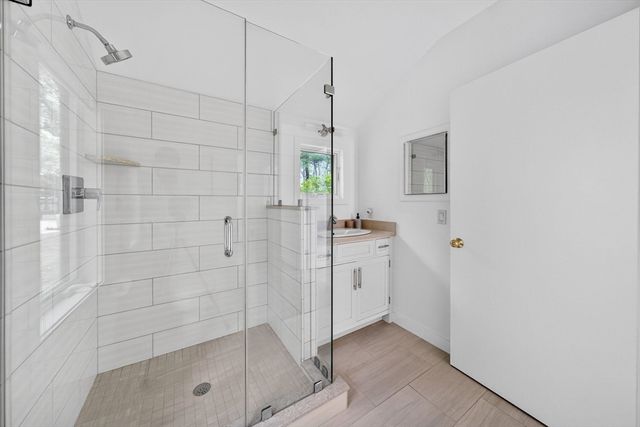 91 Piney Point Rd, Marion, MA 02738