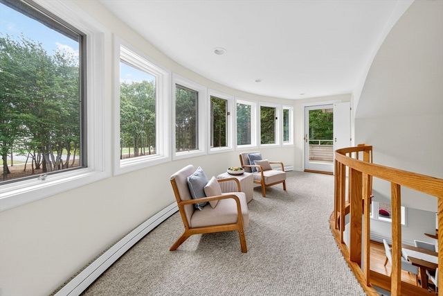 91 Piney Point Rd, Marion, MA 02738