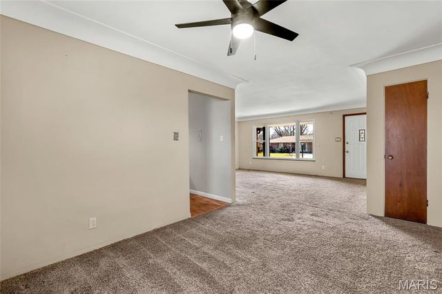 213 Springdale Drive, Belleville, IL 62223