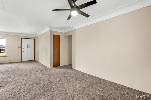 213 Springdale Drive, Belleville, IL 62223