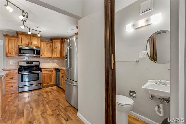 213 Springdale Drive, Belleville, IL 62223