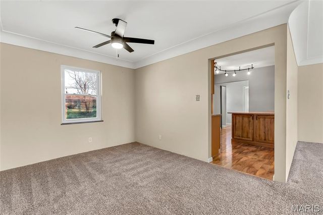 213 Springdale Drive, Belleville, IL 62223