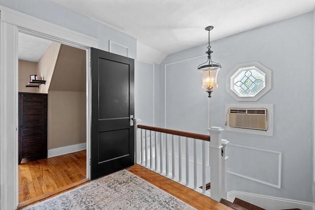 25 Ludlow St, Worcester, MA 01603