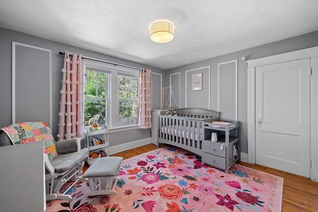 25 Ludlow St, Worcester, MA 01603