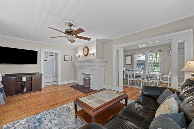 25 Ludlow St, Worcester, MA 01603