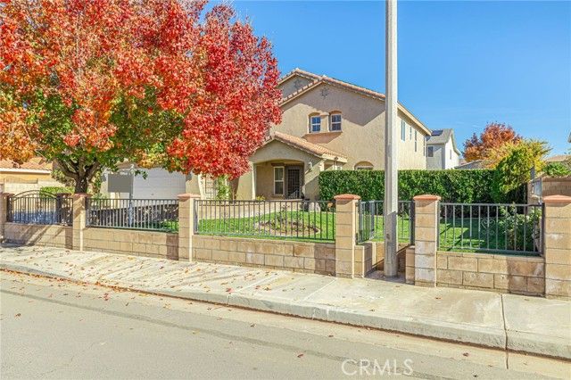 42234 Marbella Street, Quartz Hill, CA 93536