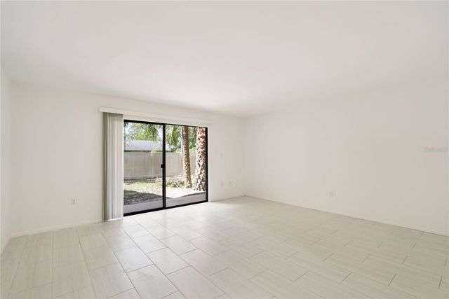 926 SUNRIDGE DRIVE F1, Sarasota, FL 34234
