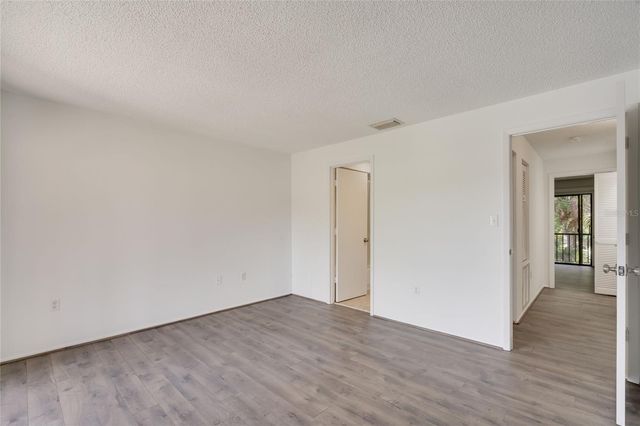 926 SUNRIDGE DRIVE F1, Sarasota, FL 34234