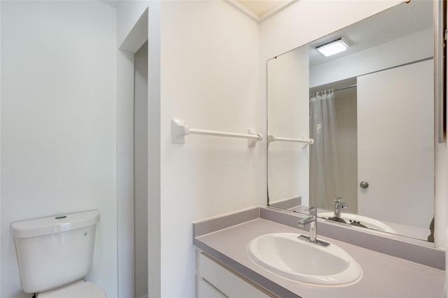 926 SUNRIDGE DRIVE F1, Sarasota, FL 34234