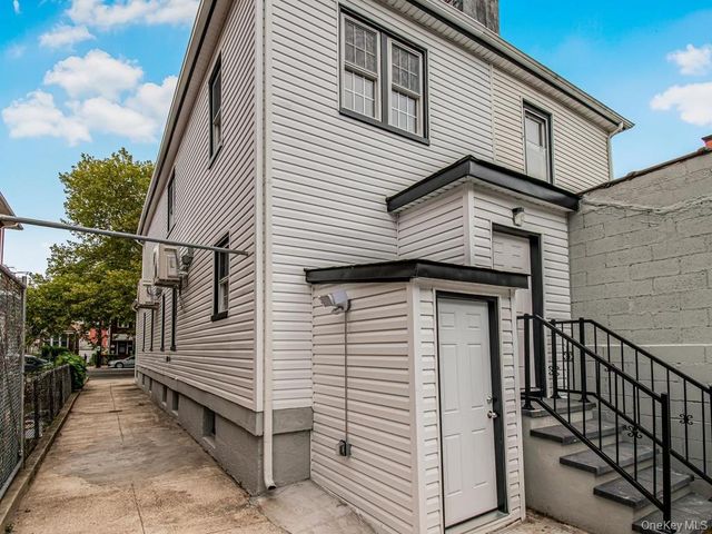 560 Linden Boulevard, Brooklyn, NY 11203