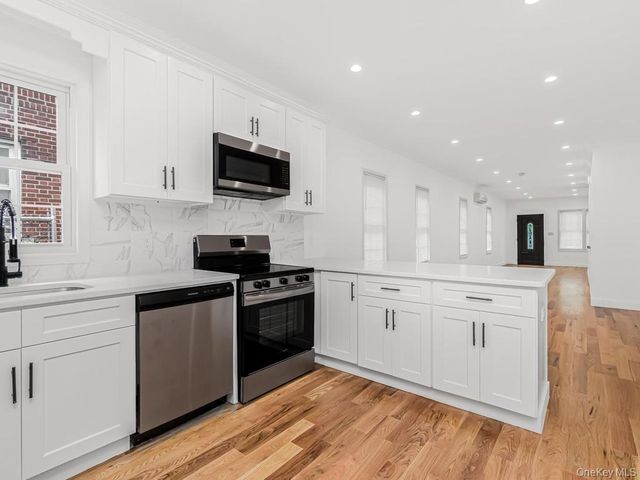560 Linden Boulevard, Brooklyn, NY 11203
