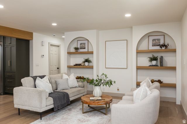 7610 S BRIGHTON WAY, Cottonwood Heights, UT 84121
