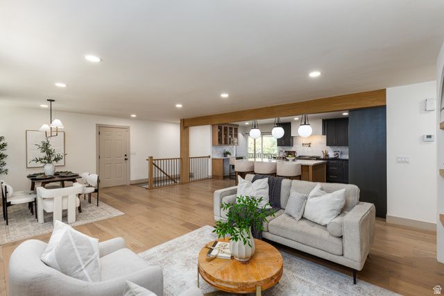 7610 S BRIGHTON WAY, Cottonwood Heights, UT 84121