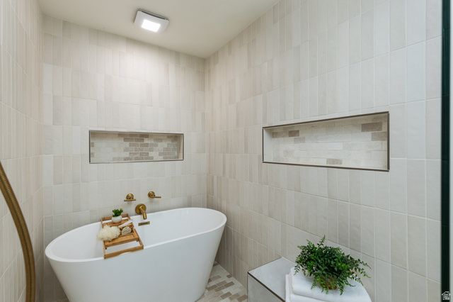 7610 S BRIGHTON WAY, Cottonwood Heights, UT 84121