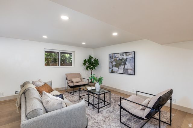 7610 S BRIGHTON WAY, Cottonwood Heights, UT 84121