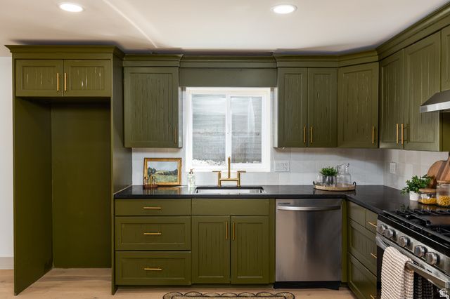 7610 S BRIGHTON WAY, Cottonwood Heights, UT 84121