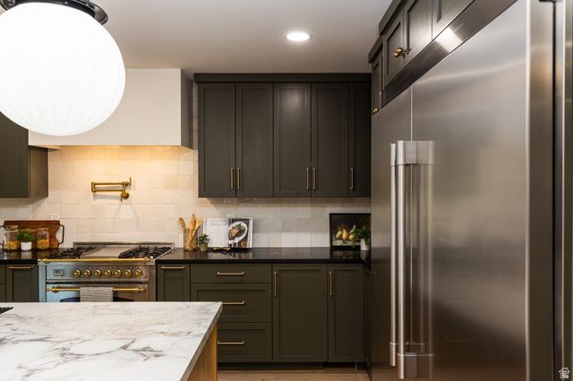 7610 S BRIGHTON WAY, Cottonwood Heights, UT 84121