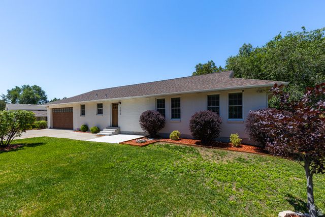 7610 S BRIGHTON WAY, Cottonwood Heights, UT 84121