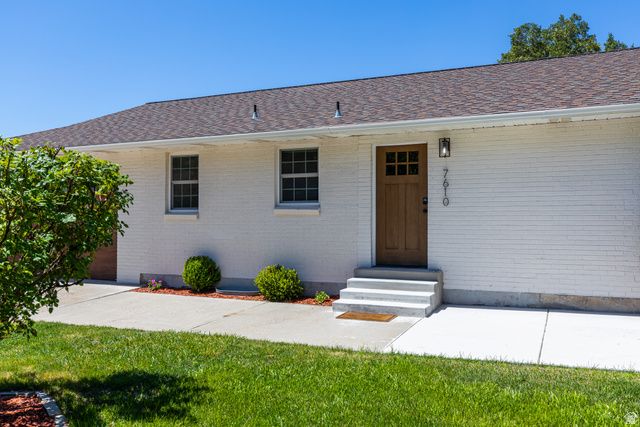 7610 S BRIGHTON WAY, Cottonwood Heights, UT 84121