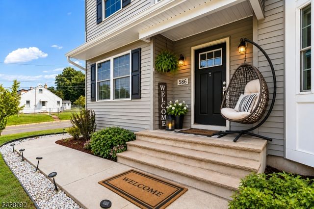 586 Dial Ave, Piscataway Twp., NJ 08854