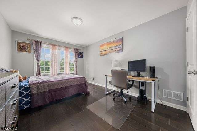 586 Dial Ave, Piscataway Twp., NJ 08854
