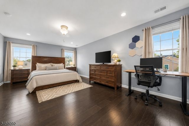 586 Dial Ave, Piscataway Twp., NJ 08854