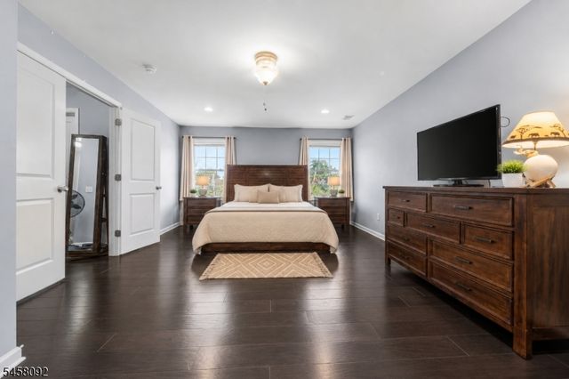 586 Dial Ave, Piscataway Twp., NJ 08854