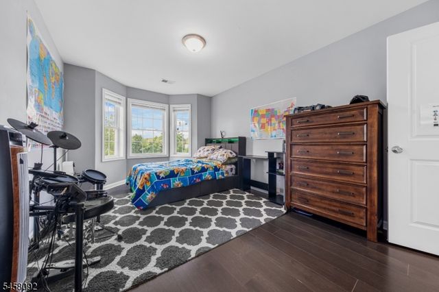 586 Dial Ave, Piscataway Twp., NJ 08854