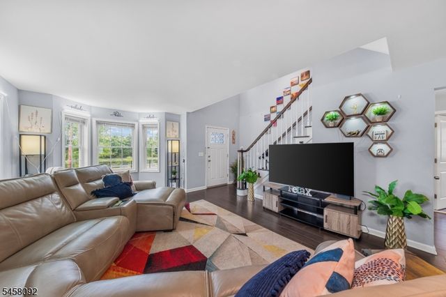 586 Dial Ave, Piscataway Twp., NJ 08854