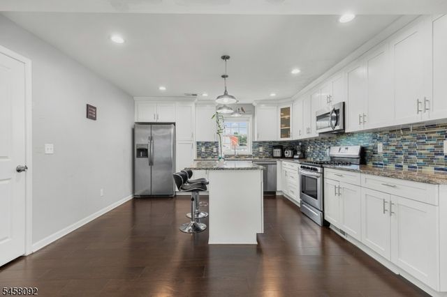 586 Dial Ave, Piscataway Twp., NJ 08854