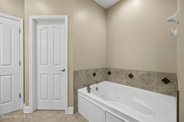 5913 SOUTHERN STATES NURSERY Road, Macclenny, FL 32063