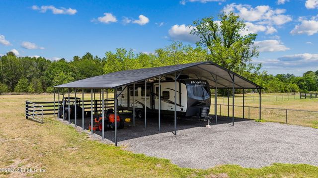 5913 SOUTHERN STATES NURSERY Road, Macclenny, FL 32063